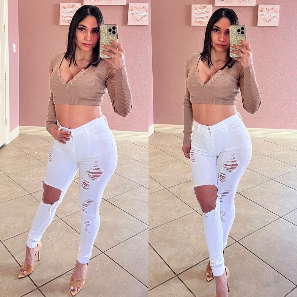 ARIANA Knit Long Sleeve Crop Top